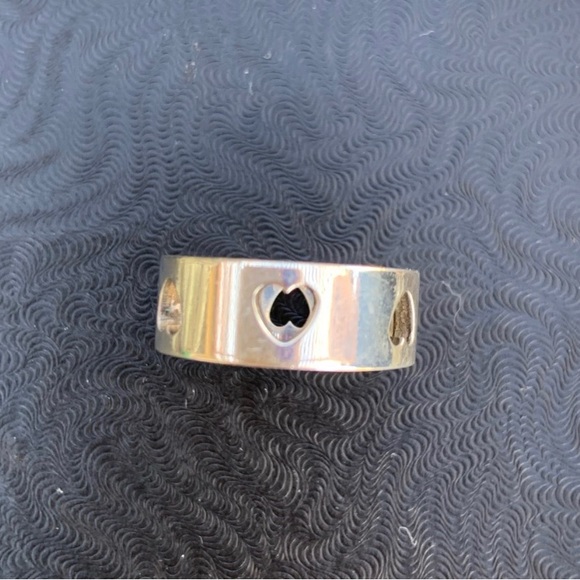 SOLD❤️ Rare Vintage Authentic Tiffany & Co. Sterling Silver Open Heart Band Ring - Picture 3 of 10
